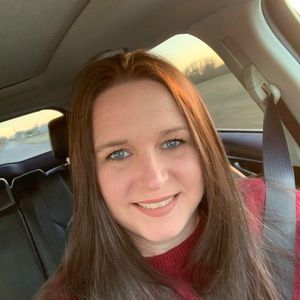 Meet your Posher, Angie